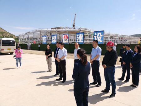 榆林市委常委、組織部部長(zhǎng)張啟東一行蒞臨陜煤建設(shè)天工公司承建的清澗紅棗深加工項(xiàng)目調(diào)研指導(dǎo)工作