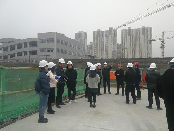 西安灃東國際車城公司領(lǐng)導(dǎo)蒞臨陜煤建設(shè)天工公司 灃東新城項(xiàng)目部指導(dǎo)檢查工作