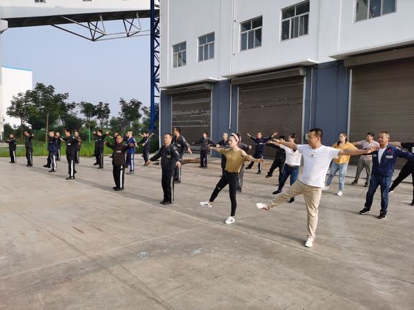 陜煤建設(shè)洗選煤運營公司澄合山陽運營項目部喊你來做廣播體操啦！