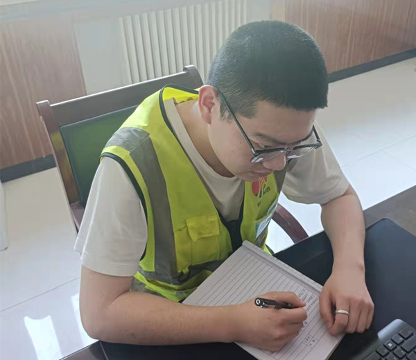 陜煤建設(shè)咸陽分公司第二項目部：寫祝福，寄思情