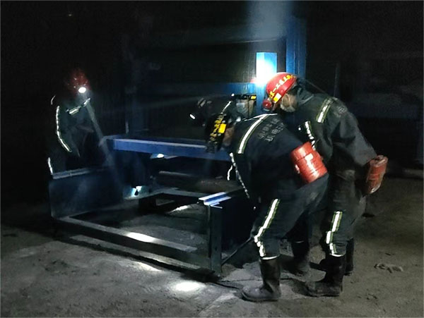 全力奮戰(zhàn)搶工期，跑出建設(shè)“加速度”