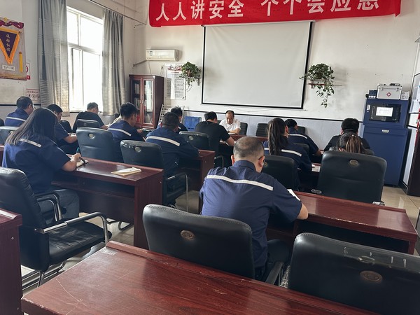 陜煤建設(shè)洗選煤運(yùn)營(yíng)公司澄合山陽(yáng)運(yùn)營(yíng)項(xiàng)目部：深化作風(fēng)建設(shè)，弘揚(yáng)清風(fēng)正氣
