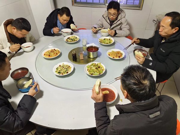 陜煤建設(shè)路橋分公司渭南項(xiàng)目部多措并舉打造幸福職工小家