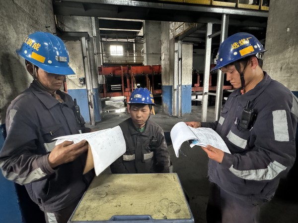 陜煤建設(shè)洗選煤運營公司紅柳林洗煤廠項目部：從細、從精、從深做好生產(chǎn)安全工作