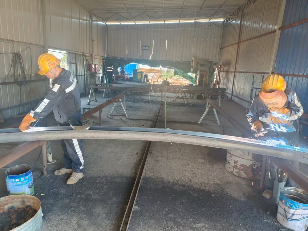 陜煤建設(shè)礦建三公司:熱熱熱！這波“降溫福利”來啦